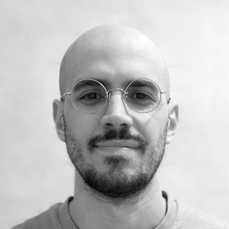 <p><strong>Riccardo Sforzi<br></strong>MSc Arch TU Delft</p><p>…</p><p>r.sforzi&#64;&#115;&#107;&#111;&#112;&#45;&#97;&#114;&#99;&#104;&#46;ch</p><p><br></p><p><strong>2022</strong><br>Architekt bei Skop</p><p><strong>2021</strong><br>Junior Architekt bei Space Encounters, Amsterdam</p><p><strong>2018</strong><br>Austauschsemester an der Accademia di Architettura di Mendrisio</p><p><strong>2017-20</strong><br>Master Architekturstudium an der TU Delft</p><p><strong>2013-17</strong><br>Bachelor Architekturstudium am Politecnico di Milano</p><p><strong>1994</strong><br>geboren in Carpi (MO), Italien</p>